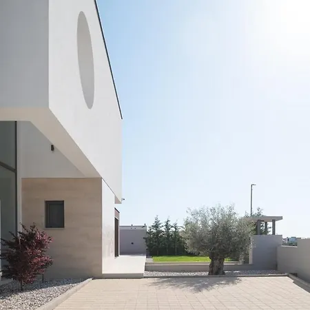 New 55 - Heated Pool Jacuzzi Sauna 빌라