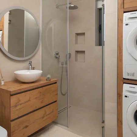 New 55 - Heated Pool Jacuzzi Sauna Vrsi