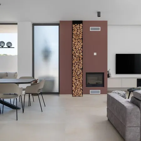 New 55 - Heated Pool Jacuzzi Sauna * Vrsi