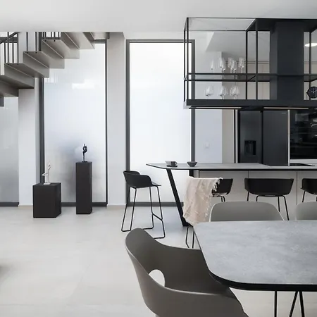 Βίλα New 55 - Heated Pool Jacuzzi Sauna *