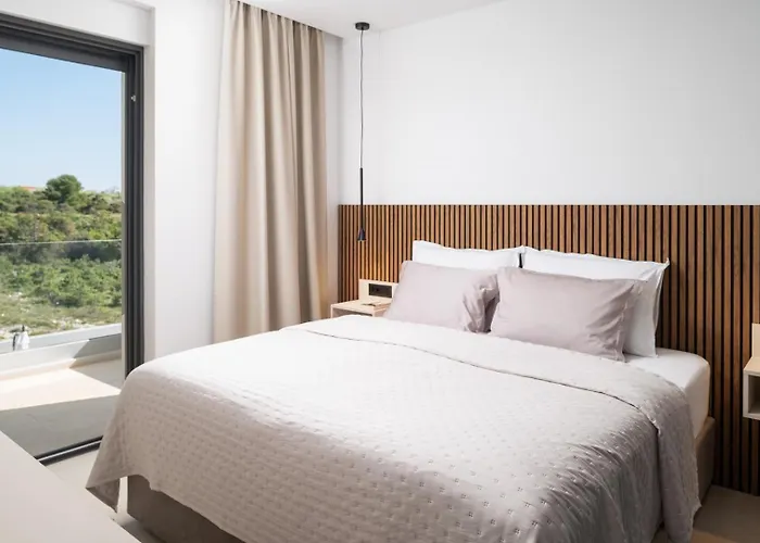 Villa New 55 - Heated Pool Jacuzzi Sauna