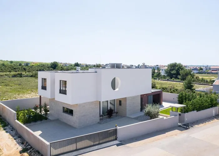 Villa New 55 - Heated Pool Jacuzzi Sauna Vrsi