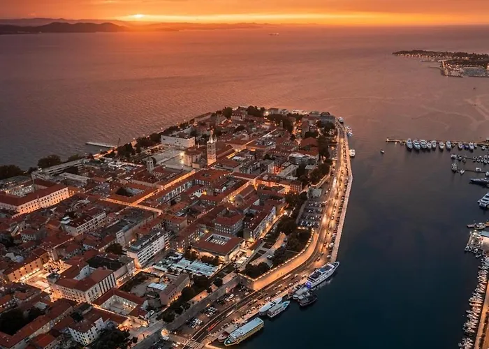 Villa New 55 - Heated Pool Jacuzzi Sauna