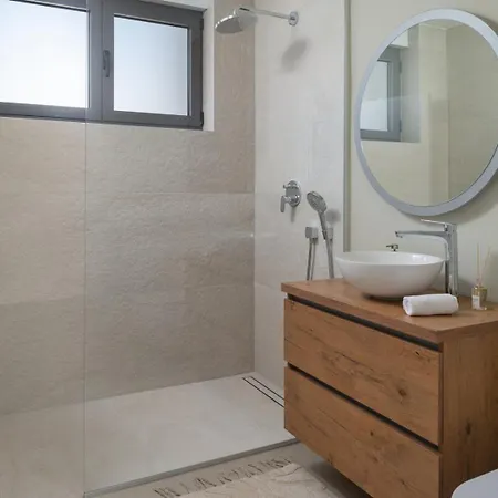 Вилла New 55 - Heated Pool Jacuzzi Sauna Врси