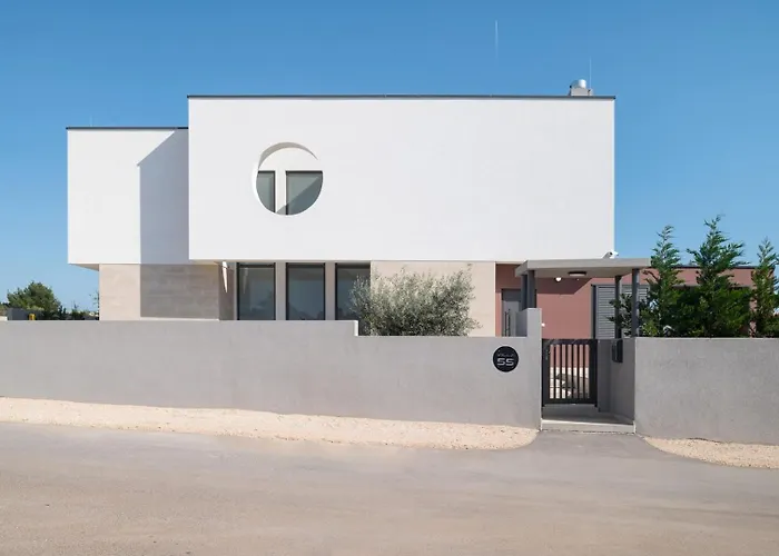 Вилла New 55 - Heated Pool Jacuzzi Sauna