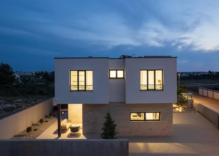 New 55 - Heated Pool Jacuzzi Sauna Вилла