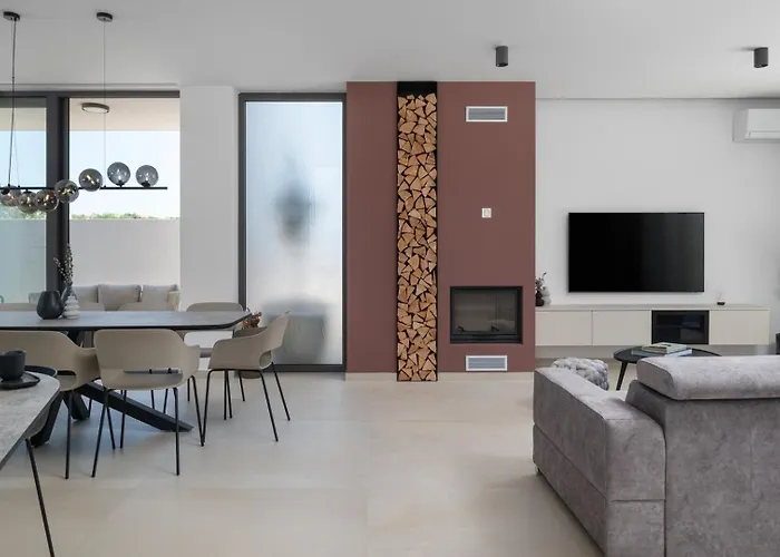 New 55 - Heated Pool Jacuzzi Sauna * Врси