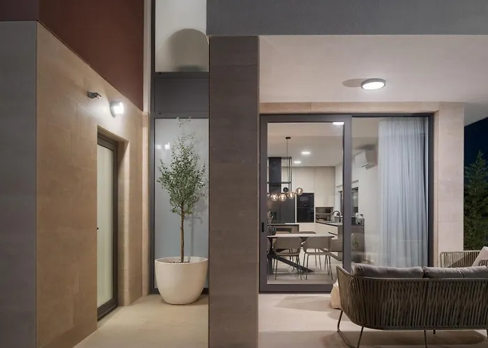 New 55 - Heated Pool Jacuzzi Sauna Вилла